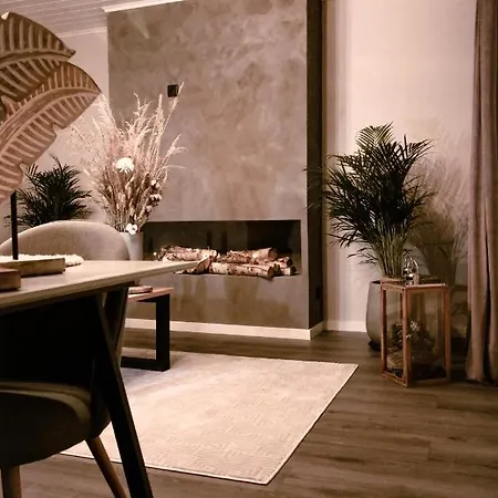 Stylish House In The Heart Of Lapland In Vakantiehuis *