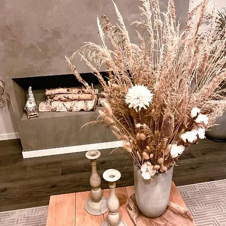 Stylish House In The Heart Of Lapland In Vakantiehuis *